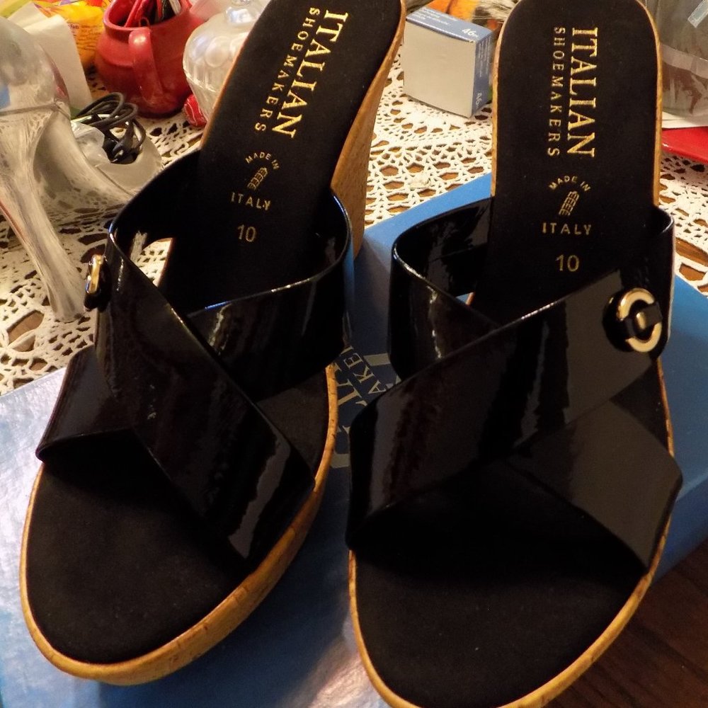 Italian Shoemakers Selina Black Sandal Size 10